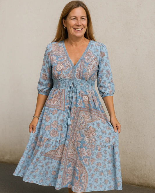 Vestido Floral con Fruncido en el Pecho y Mangas