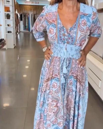 Vestido Floral con Fruncido en el Pecho y Mangas